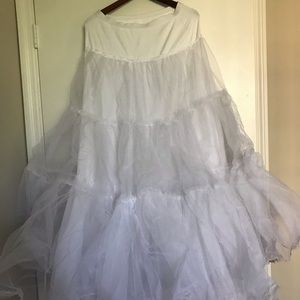 Simple ballgown slip